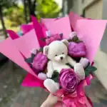 BUCHET DE FLORI PINK SI URSULET