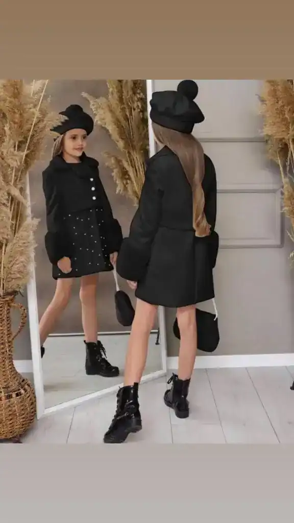 331919416_733145655131126_3519546174288413752_n.webp Set din 4 piese - imagine 1