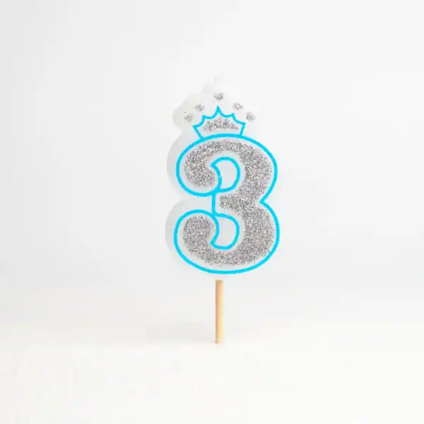 Lumânare tort albastru,argintiu cu sclipici 6 cm cifra 3