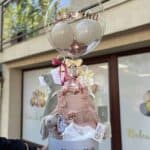 Aranjament cu balon si hăinuțe