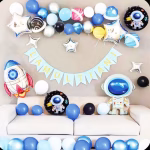 Set aranjament baloane Space Travelling, ghirlanda La multi ani, 45 piese latex si folie